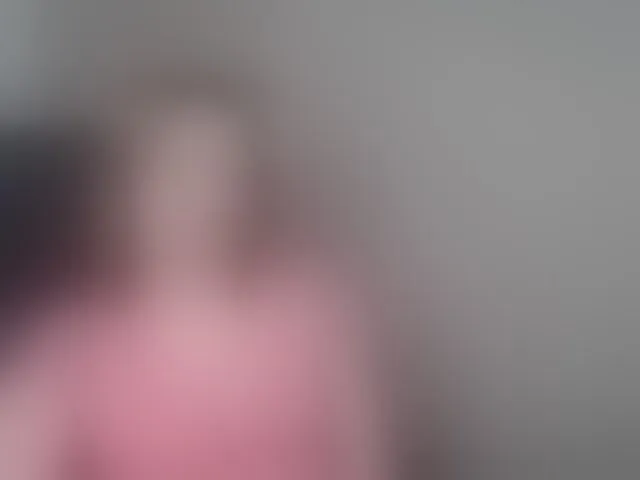 Live sex webcam photo for angelaLove13 #292354310