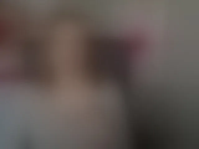 Live sex webcam photo for angelaLove13 #293777744