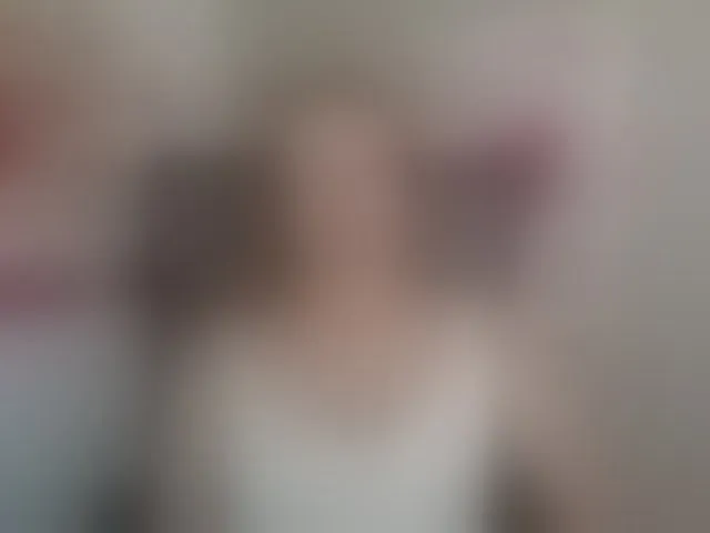 Live sex webcam photo for angelaLove13 #294058225