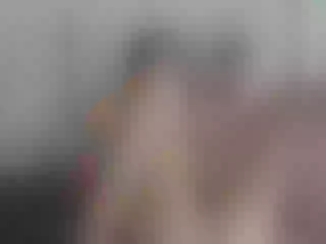 Live sex webcam photo for angelaa-23 #276621157