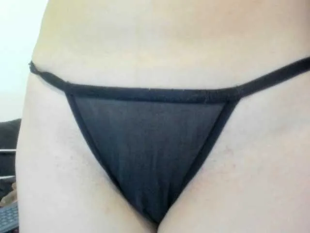 Live sex webcam photo for angelaa-23 #276741523