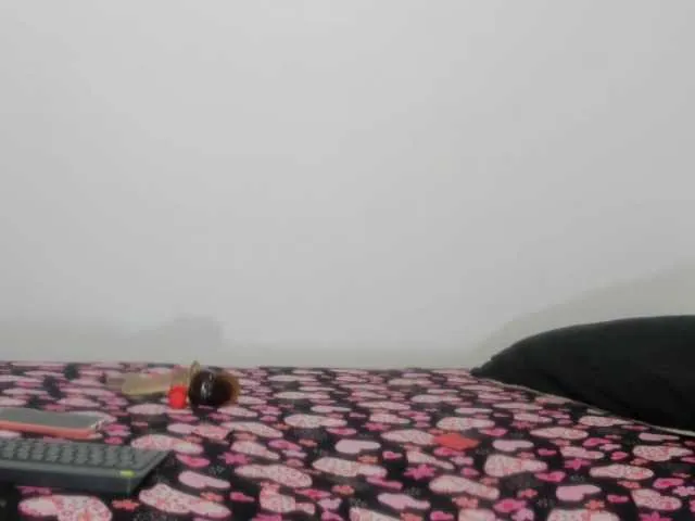 Live sex webcam photo for angelaa-23 #276797991
