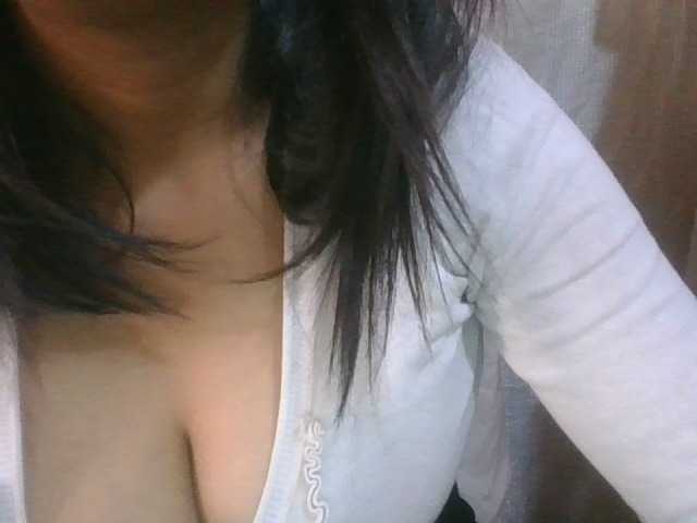 Live sex webcam photo for angelahsexy #277032715