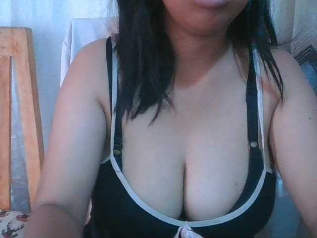 Live sex webcam photo for angelahsexy #277044734