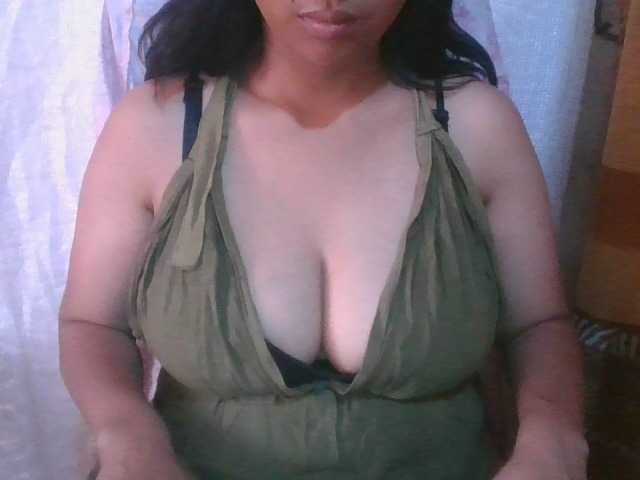 Live sex webcam photo for angelahsexy #277089269