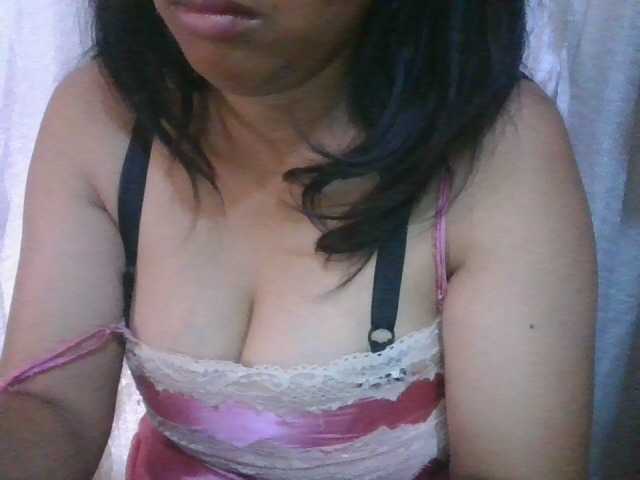 Live sex webcam photo for angelahsexy #277206154