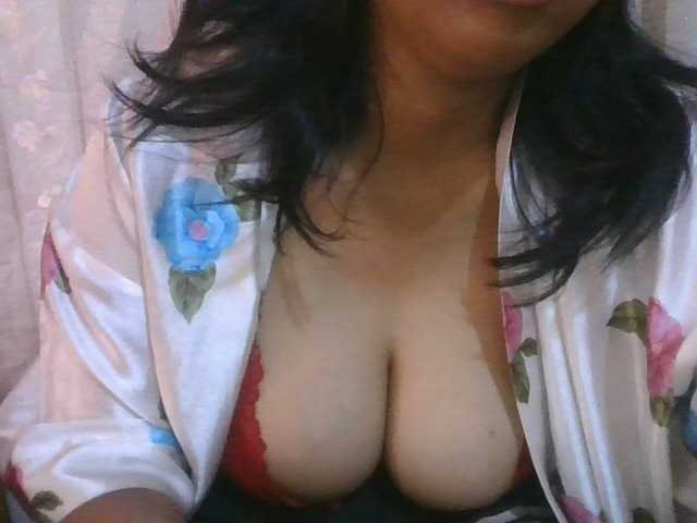 Live sex webcam photo for angelahsexy #277234426