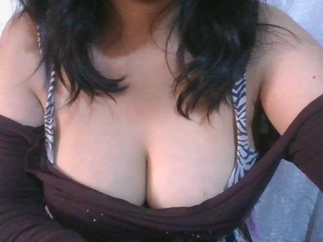 Live sex webcam photo for angelahsexy #277330962