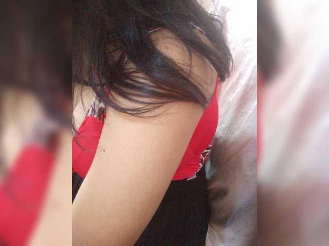 Live sex webcam photo for angelahsexy #277683066