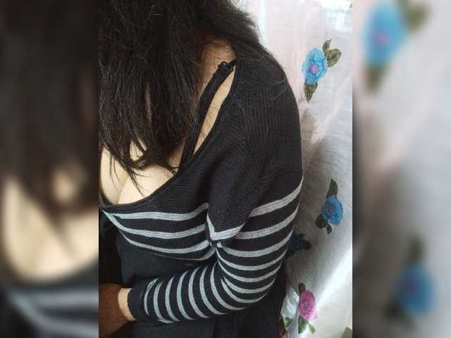 Live sex webcam photo for angelahsexy #277756033