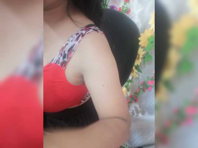 Live sex webcam photo for angelahsexy #277906291