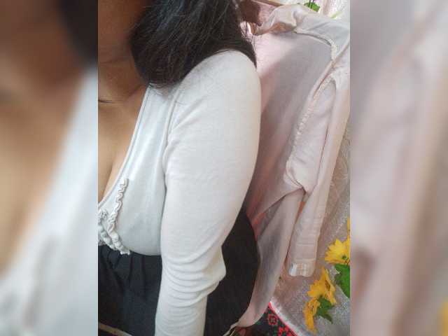 Live sex webcam photo for angelahsexy #277958111