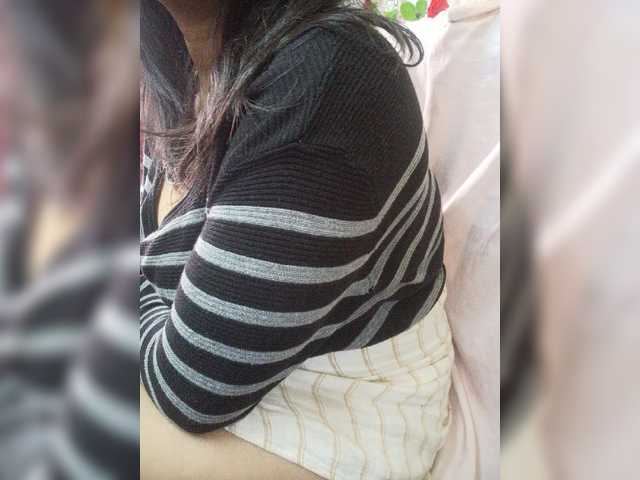 Live sex webcam photo for angelahsexy #277971350