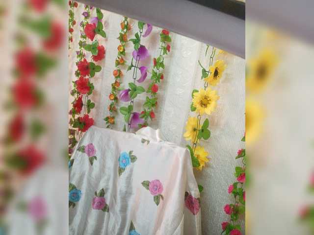 Live sex webcam photo for angelahsexy #278074925