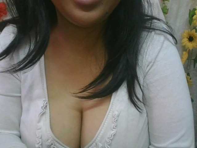 Live sex webcam photo for angelahsexy #278200787