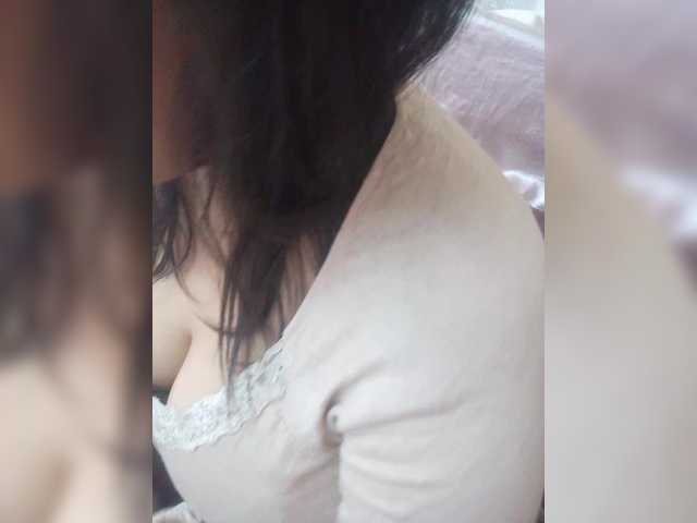 Live sex webcam photo for angelahsexy #289692811