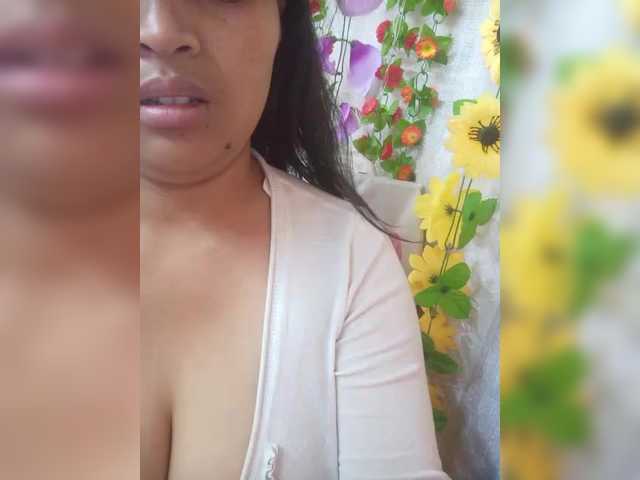 Live sex webcam photo for angelahsexy #290040271