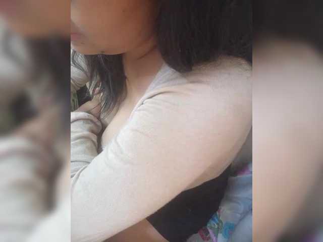 Live sex webcam photo for angelahsexy #290166147