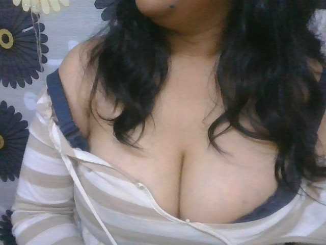 Live sex webcam photo for angelahsexy #290437521