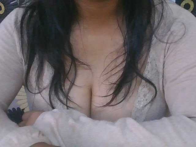 Live sex webcam photo for angelahsexy #290444838