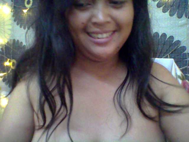 Live sex webcam photo for angelahsexy #290607228