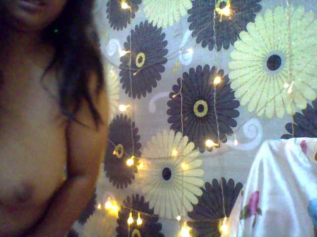 Live sex webcam photo for angelahsexy #290634413