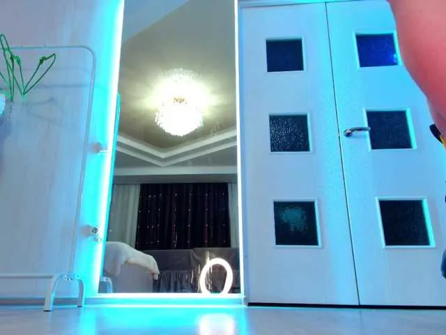 Live sex webcam photo for angelasia #277194638