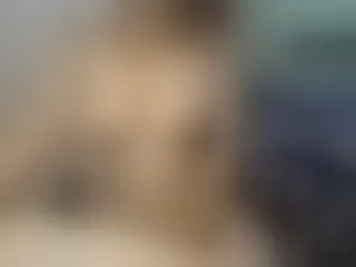Live sex webcam photo for angelasweet69 #139412318