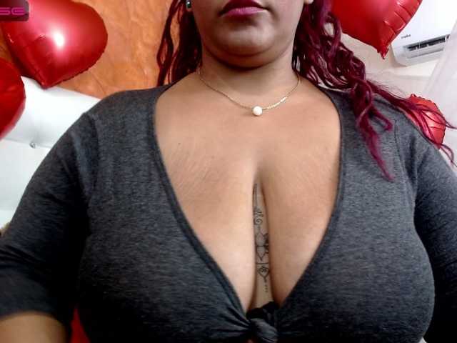 Live sex webcam photo for angelhottxxx #272322955