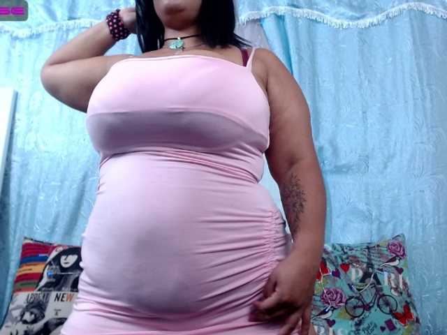 Live sex webcam photo for angelhottxxx #272870228