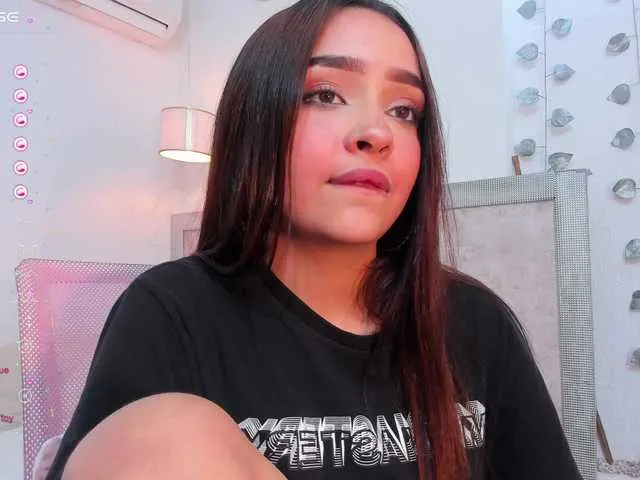 Live sex webcam photo for angelica-cute #277982266