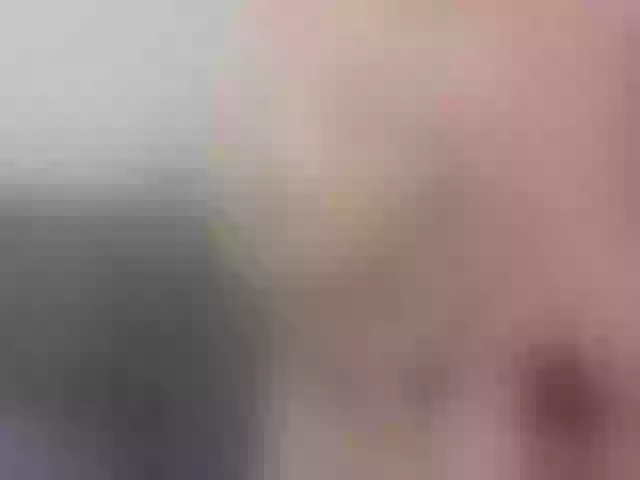 Live sex webcam photo for angeliinee #272004522