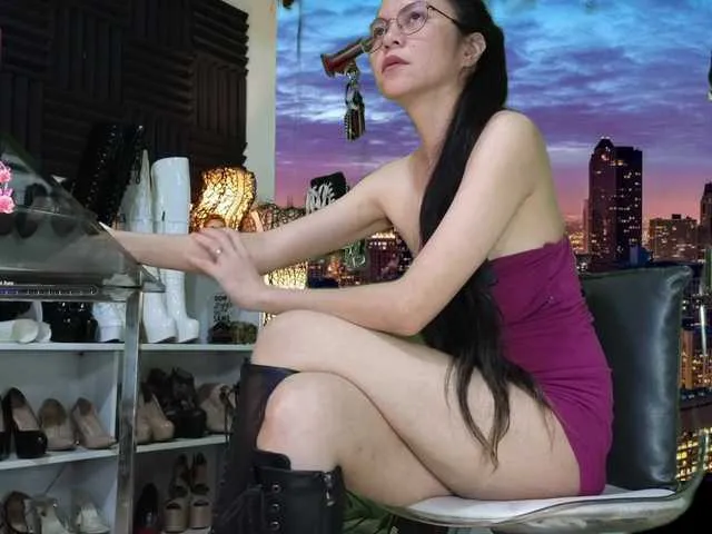 Live sex webcam photo for angelinasia #278086908