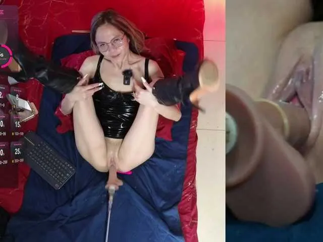 Live sex webcam photo for angelinasia #278183786