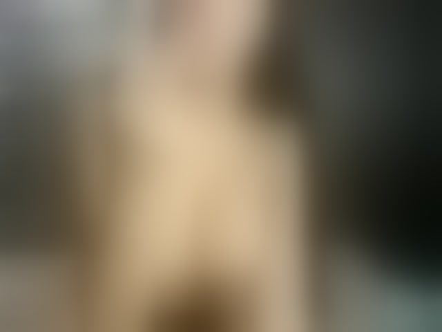 Live sex webcam photo for angeline-bleak #292470152