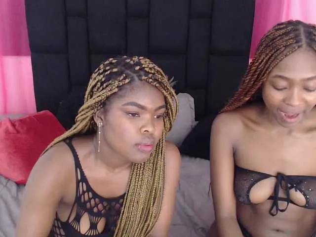Live sex webcam photo for angelineYasminlove #291215242