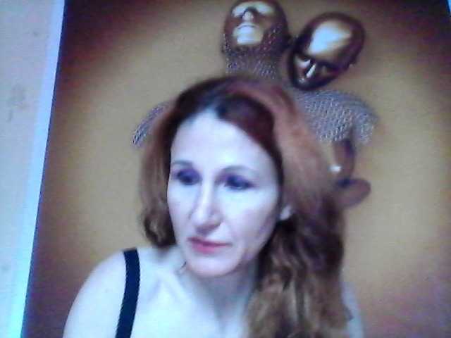 Live sex webcam photo for angelique4 #272253227