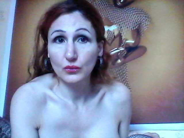 Live sex webcam photo for angelique4 #272595906