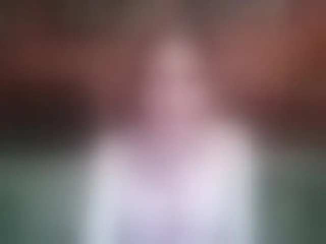 Live sex webcam photo for angelique4 #293089259