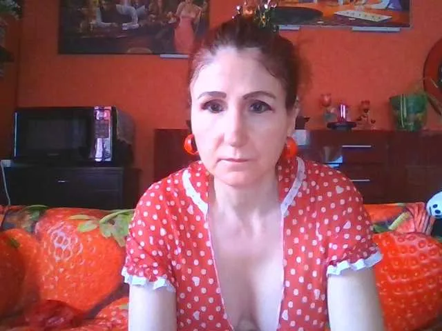 Live sex webcam photo for angelique4 #293177938