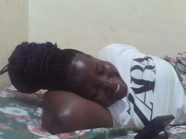 Live sex webcam photo for angelofkenya #275575386