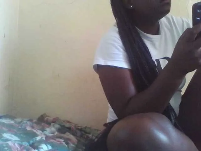 Live sex webcam photo for angelofkenya #275581342