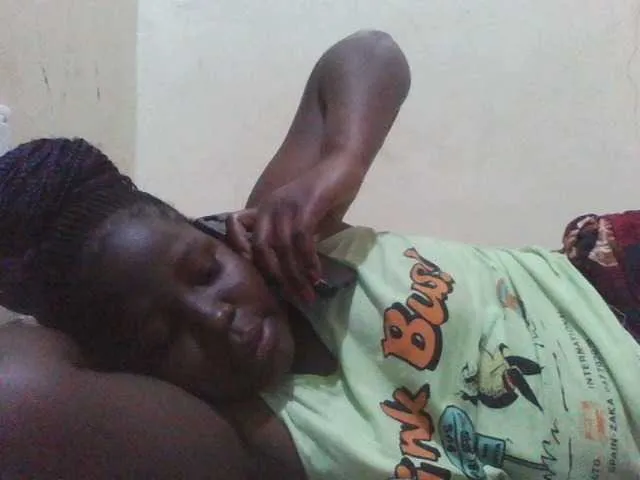 Live sex webcam photo for angelofkenya #275648389