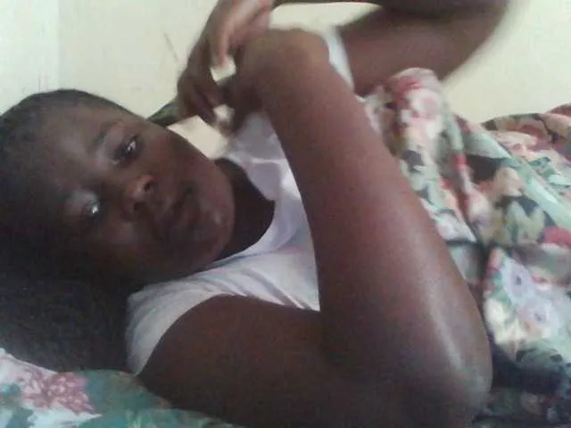 Live sex webcam photo for angelofkenya #276282411