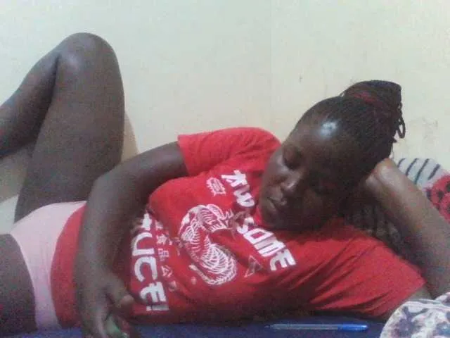 Live sex webcam photo for angelofkenya #276628364
