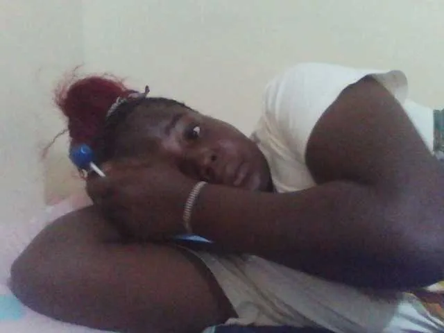 Live sex webcam photo for angelofkenya #277509928