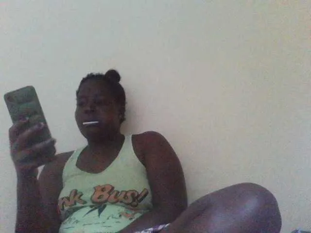 Live sex webcam photo for angelofkenya #277543082