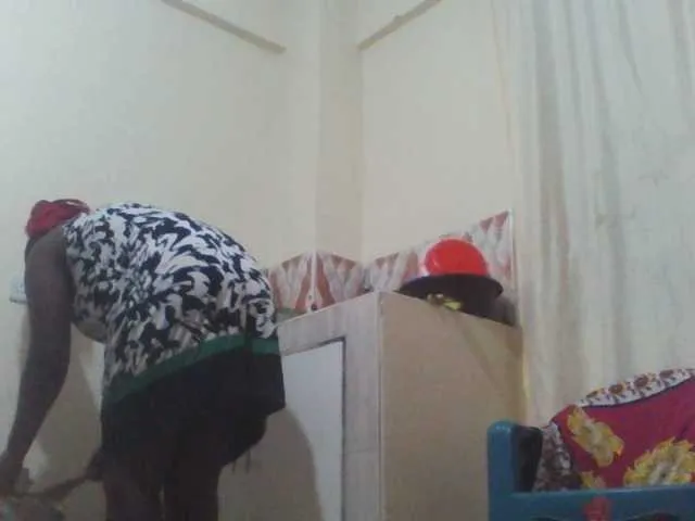 Live sex webcam photo for angelofkenya #277577050