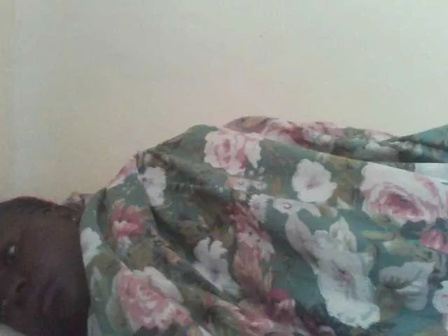 Live sex webcam photo for angelofkenya #277592993