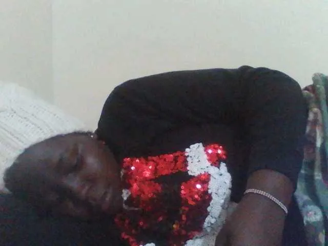 Live sex webcam photo for angelofkenya #277645265